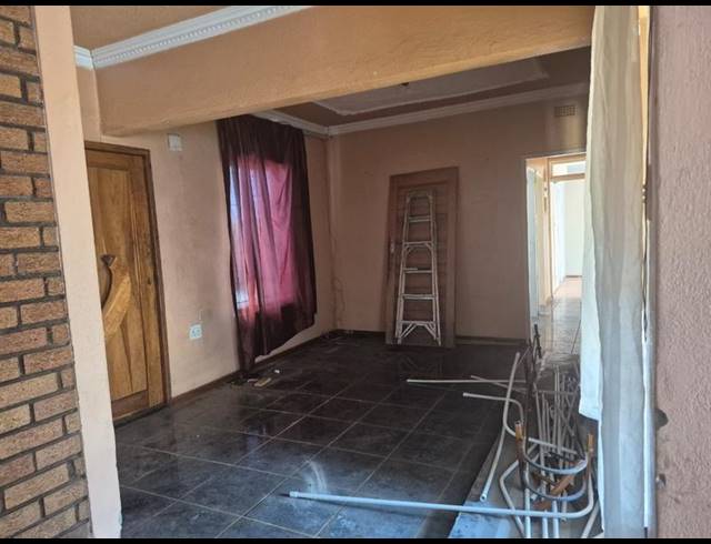 3 BEDROOM HOUSE FOR SALE IN NATURENA